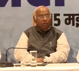 Fight over free ration: Kharge promises 10 kg against NDA’s 5kg if INDIA bloc forms govt