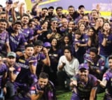 SRK hails his KKR warriors: 'Boys you are all made of Star stuff'