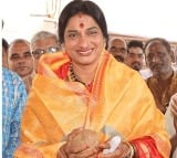 Madhavi Latha lead
