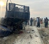 7 security personnel injured in blast in Pakistan