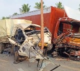 6 dead in road accident in Krishna district