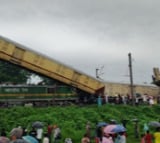 Kanchanjungha Express hit by goods train in Bengal