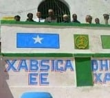 8 killed in prison break shootout in Somalia