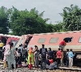 Dibrugarh Express derails in Gonda Three dead 