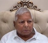 Lalu Prasad demands Nitish Kumar’s resignation after Centre rejects Bihar’s special status