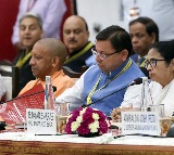 Oppn in Bengal ridicules Mamata Banerjee over walkout from NITI Aayog meeting