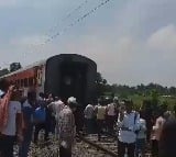 Sampark Kranti Express train accident train split into two parts