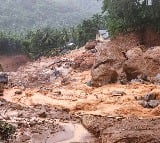 Wayanad landslides toll reaches 120, 98 missing, rescue operations continue (Roundup)