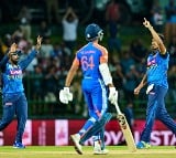 Team India gets troubles on spin friendly pitch