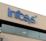 Infosys stock falls as company disputes Rs 32,000 crore GST notice