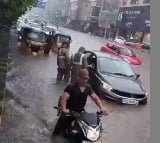 Heavy Rain Lashes In Hyderabad Yellow Alert Issued