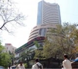 Nifty closes above 25,000 for second straight session