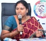 Another jolt to YSRCP as MLC Pothula Suneetha quits party