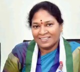 Pothula Suneetha resigns to YSRCP and MLC