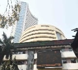 Nifty ended above 25250 and Sensex up 194 points