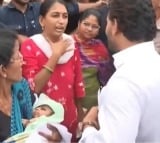 Young woman replies to Jagan with very honesty on flood relief 