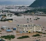 Flood level reduced at Vijayawada Prakasam Barriage