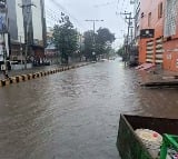 Employees gave rs 100 crore donation for flood victims