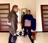 Yo Yo Honey Singh pays a surprise visit to sister in Melbourne