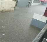 Heavy Rain Lashes In Rajamundry In Andhrapradesh