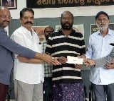 Producer Chadalavada Srinivasa Rao gives Rs 1 lakh to Fish Venkat