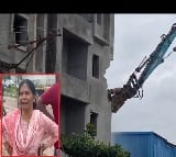 Tensions At HYDRAA Demolitions Site In Madhapur Sunnam Cheruvu