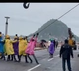 Works started of boats removal at Prakasam Barrage