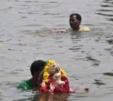 Couple Mistakenly Immerses Ganpati Idol With Rs 4 Lakh Gold Chain