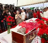 Sonia Gandhi pays last respects to veteran CPI-M leader Sitaram Yechury