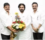 YSRCP Ex MLA Kilari Roshaiaha meets Pawan Kalyan