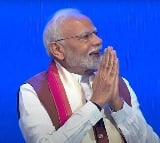 PM Modi given thunderous welcome at Nassau Coliseum, to address Indian diaspora in US shortly