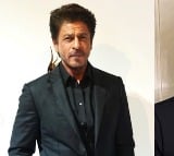 SRK opens up about the unexpected similarity with M.S. Dhoni