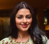 Bhumika Chawla in Gunasekhars Euphoria