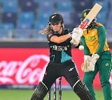 Women’s T20 WC final: Late onslaught by Halliday, Kerr propels NZ to 158/5 against South Africa