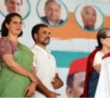 Kerala bypolls: Sonia to accompany Priyanka in Wayanad for nomination filing