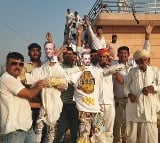 Bishnoi community burns effigies of Salman Khan, Salim Khan