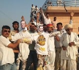 Bishnoi people burns Salman Khan effigies in Jodhpur