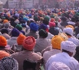 Punjab farmers to block highways in protest over FIRs for stubble burning