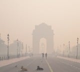 Delhi's air quality remains in 'very poor' category