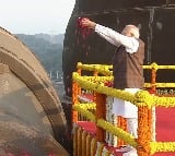 Will continue to inspire every generation: PM Modi pays tributes to Sardar Patel at Statue of Unity