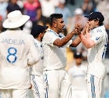 3rd Test: India grab the initiative, reduce NZ to 171/9  at stumps on Day 2