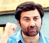 When Sunny Deol tore his pants during the shoot of ‘Darr'