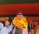 Mithun Chakraborty's purse stolen during rally in Jharkhand, repeated announcements made to return