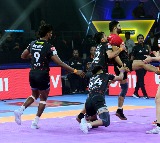 PKL Season 11: U Mumba’s cohesive effort seals dramatic 38-37 win over Bengaluru Bulls