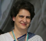 Priyanka Gandhi in lead with more than 2 laks majority