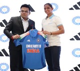 Harmanpreet Kaur Unveils Indian Cricket Teams New ODI Jersey