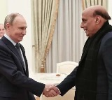 rajnath singh meets vladimir putin in moscow
