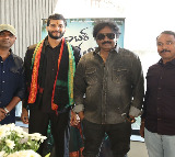 డైనమిక్ డైరెక్టర్ వి.వి.వినాయక్ చేతుల మీదుగా ఆటిట్యూడ్ స్టార్ చంద్రహాస్ "బరాబర్ ప్రేమిస్తా" మూవీ టీజర్ రిలీజ్