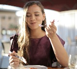 signs youre eating too much sugar
