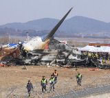 World leaders extend condolences after 170 killed in S.Korea plane crash